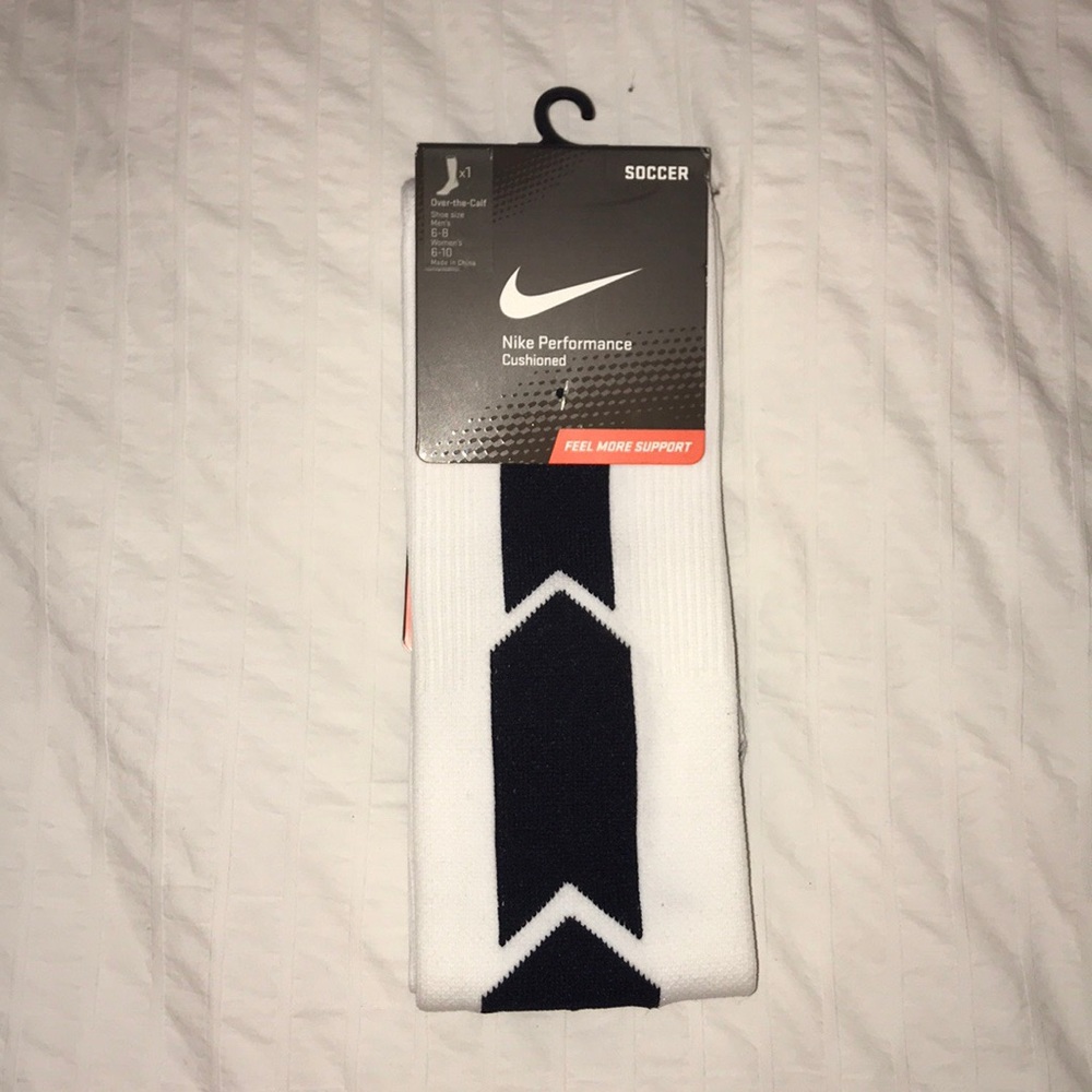Nike Performance Cushioned Over-the-Calf Socks